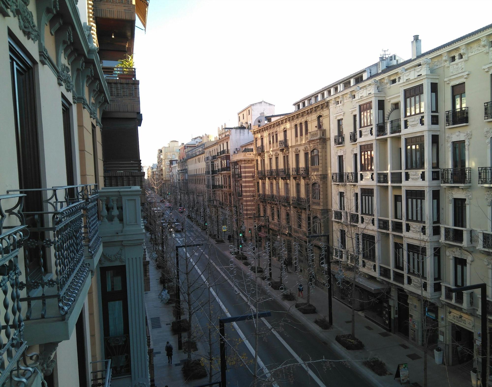 Suites Gran Via 44 Granada Kültér fotó