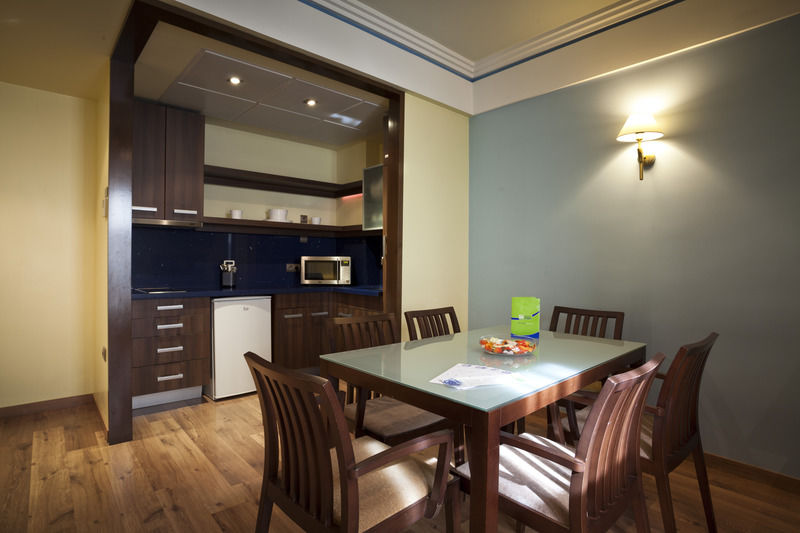 Suites Gran Via 44 Granada Kültér fotó