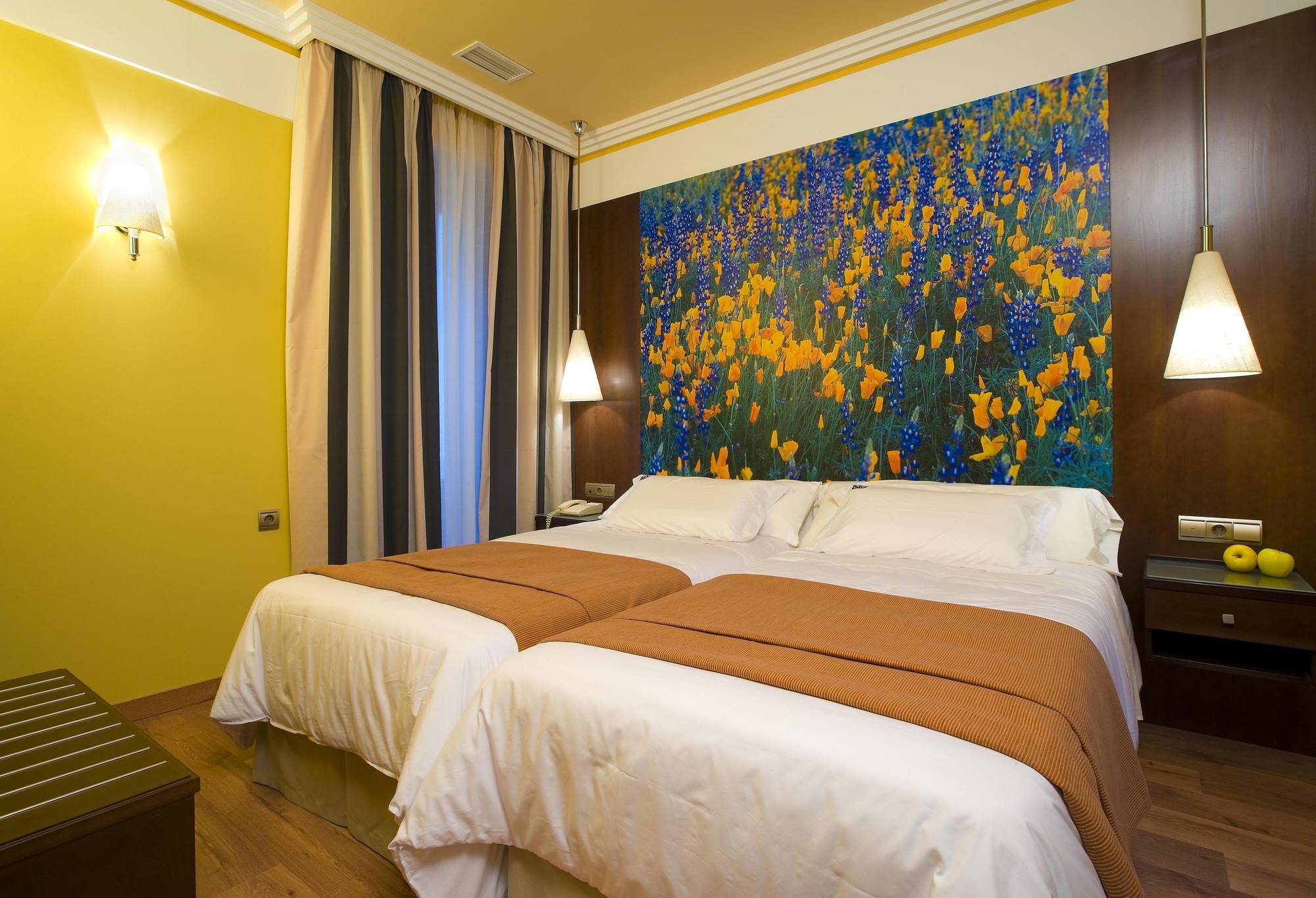 Suites Gran Via 44 Granada Kültér fotó